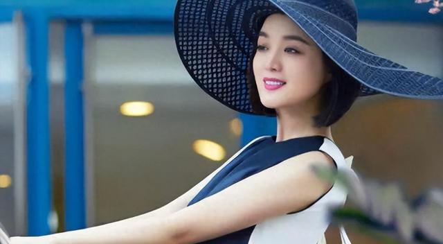 歌手白雪:中年离异后,二婚再嫁小8岁老公,现状打了多少人的脸