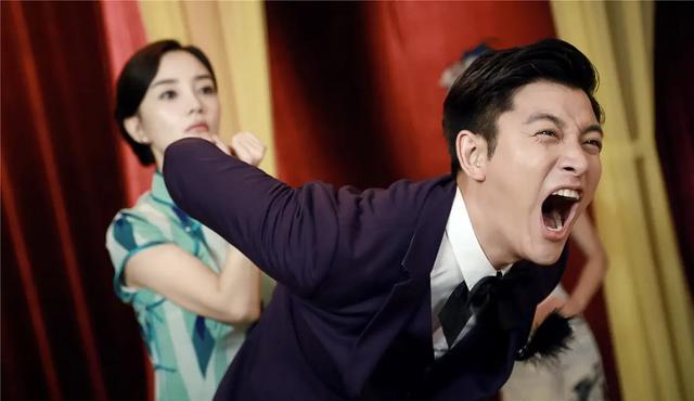 李小璐贾乃亮合作4部大戏，男方卑微了3部，离婚这场戏总算赢一次