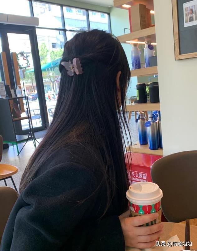 别再披头散发了，今年流行这3种“扎发”，洋气减龄，潮人都跟风