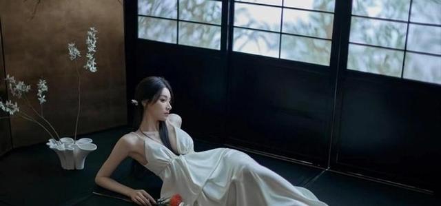 程隆妮：从龙套到女主，6年逆袭人间水蜜桃？她凭啥做到的？