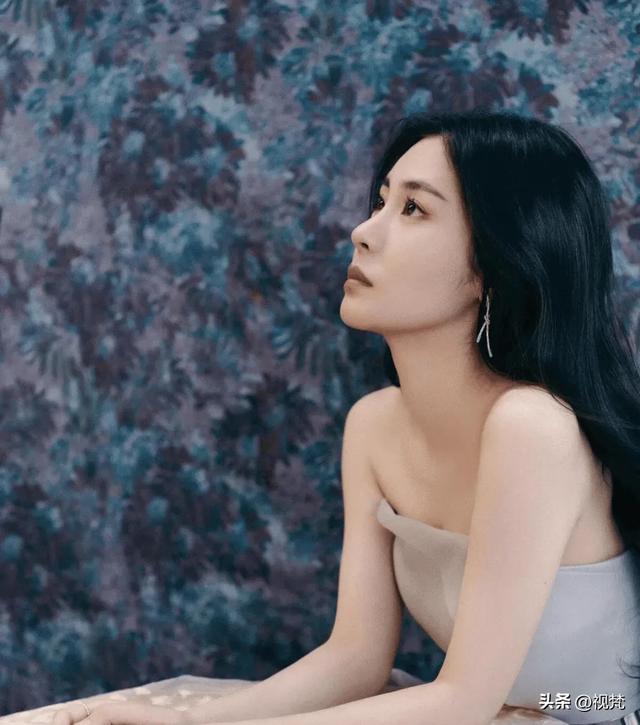 36岁张碧晨身材好到爆！华晨宇为啥还不和她在一起？