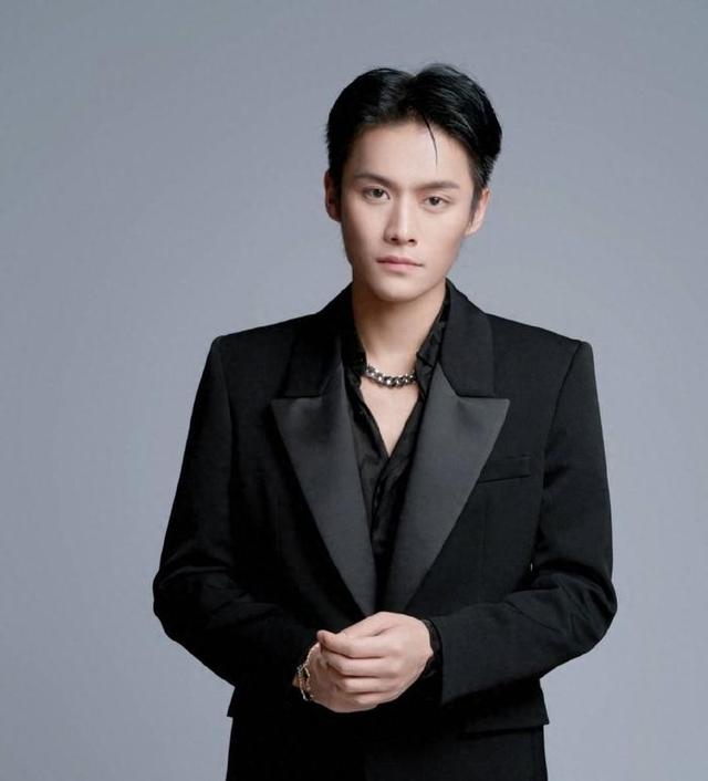 全球抖音粉丝最多的10个人排行榜，刘德华强势上榜！