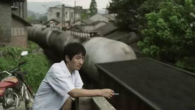 陶虹与郭晓冬扮夫妻，婚姻最终破裂的背后，是小人物的一把辛酸泪