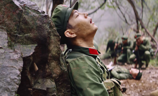 25岁出道，28岁爆红，短短三年时间，肖战如何从素人到顶流？