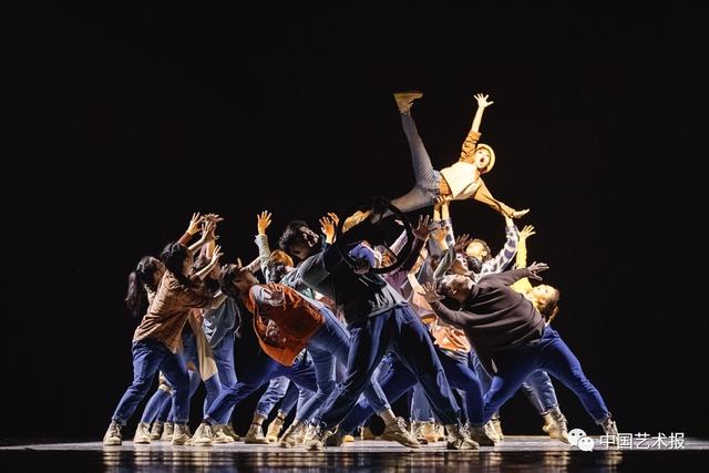 这些精彩舞蹈，源自舞者“走四方”│图集