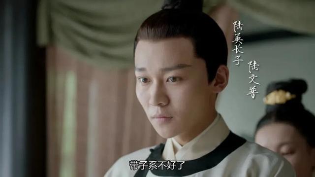 《扫黑风暴》最正直的角色是他！中年翻红，还带儿子走上了演员之路