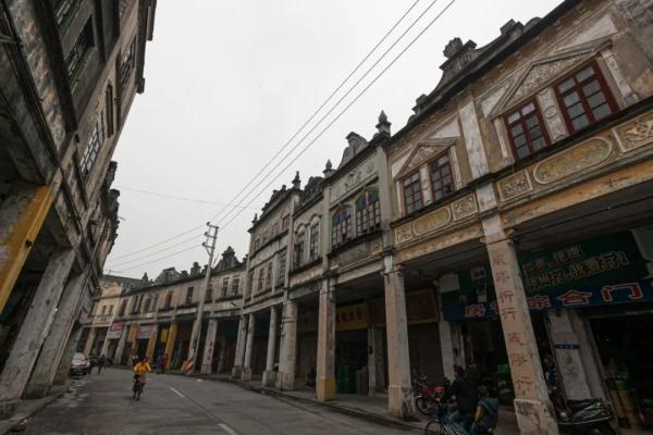 《狂飙》中的“京海市”，究竟在哪里？