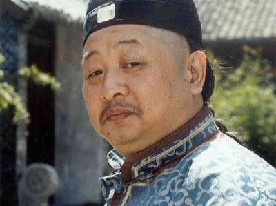 童年老剧九岁县太爷，堪称民间对联大合集，妙趣横生，令人拍案