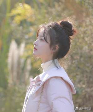 扎头(别再披头散发了，今年流行这3种“扎发”，洋气减龄，潮人都跟风)