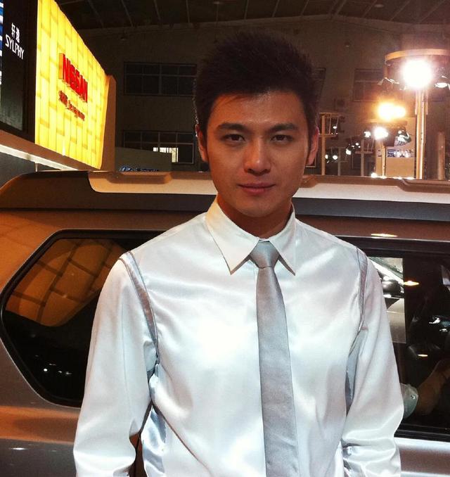 《星梦缘》17年后三主演重聚!车模、大排档老板,A5现状如何?