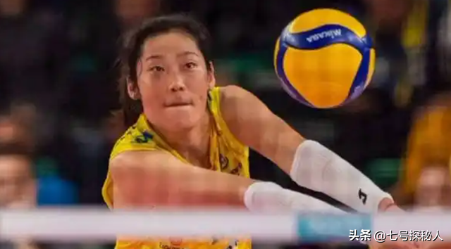 农村女孩到世界冠军，身高1米98的朱婷，爱情毫无进展