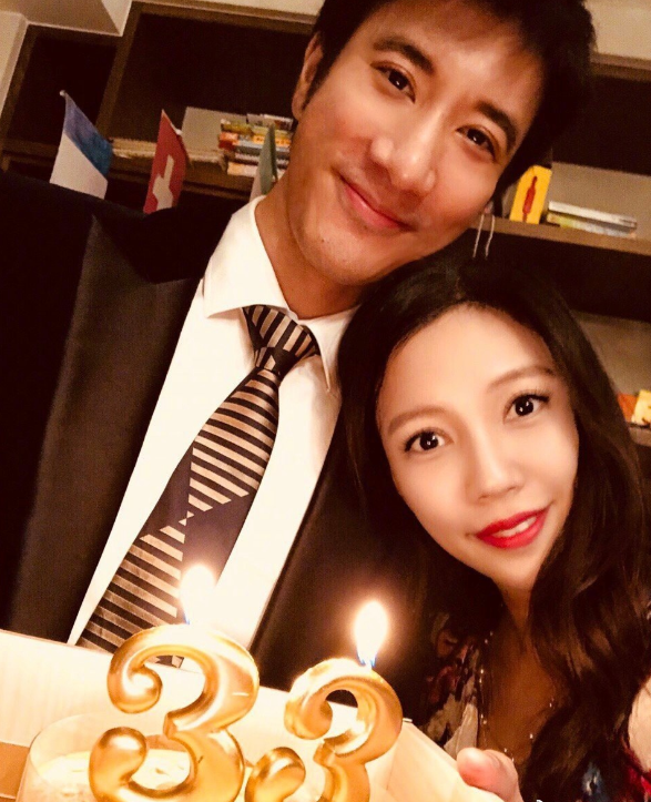 王力宏承认离婚!前妻旧照透露心酸,女儿作画只有妈妈没有爸爸