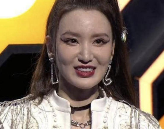 没滤镜真可怕，刘亦菲牙凸嘴大，汤唯皱纹堆积，吕燕满脸雀斑