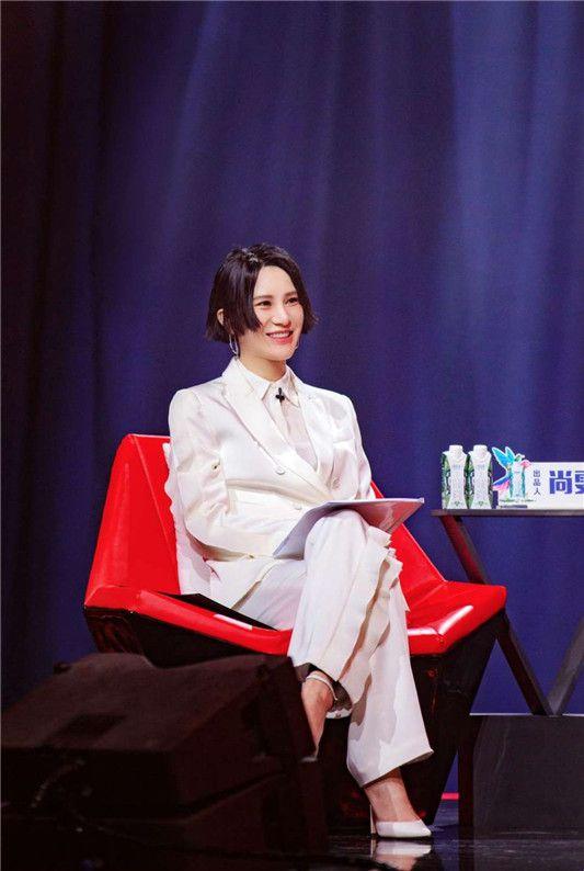 《声入人心》周深首唱《大鱼》多次哽咽引人落泪