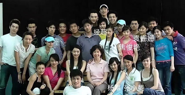 走红4年后,再看“李焕英”张小斐的处境,黄渤的话终于得到印证