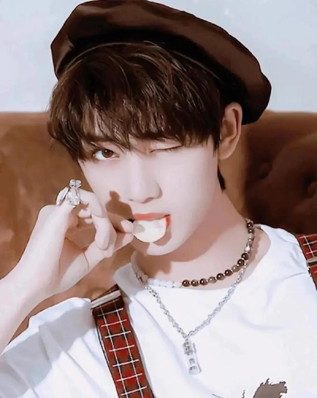 丁程鑫介绍百科