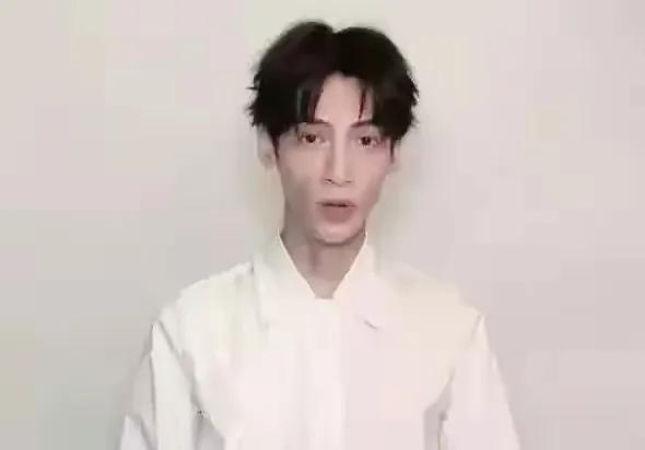 天呐!36岁罗云熙增肥成功,颜值回春太惊艳!不再是“病娇美人”