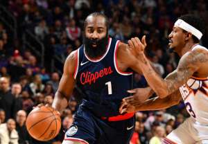 梁生(3年16亿顶薪，专心养伤，你们甩不掉我三巨头豪门终于能解散了)