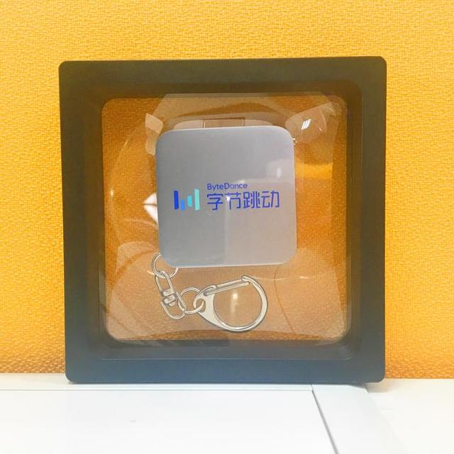 娱乐圈“最美”十大女星，赵丽颖迪丽热巴上榜，还有65岁的她！