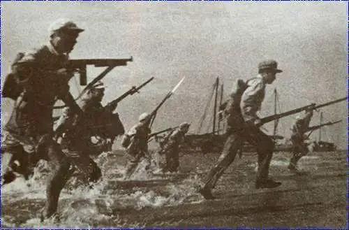 决不放弃袍泽！29岁副师长率4个步兵连，绝命驰援金门登陆部队