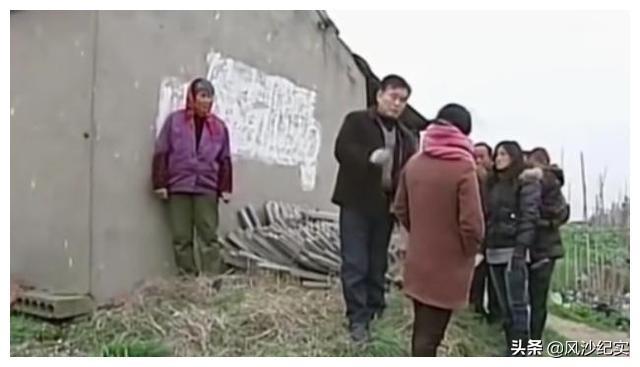 江苏夫妻弃96天女婴，16年后，儿子患绝症逼生女捐骨髓：我拒绝