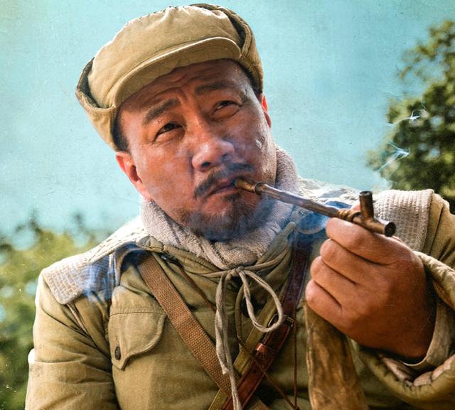 《长津湖》中雷公的原型，是一位山东人，亲手缴获美军北极熊团旗