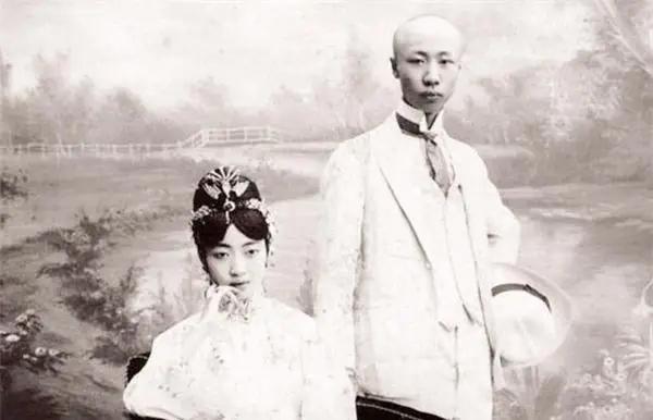 1922年的中国发生了什么