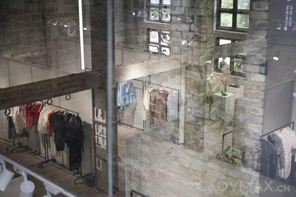 群雄逐鹿，showroom究竟是一门什么生意？