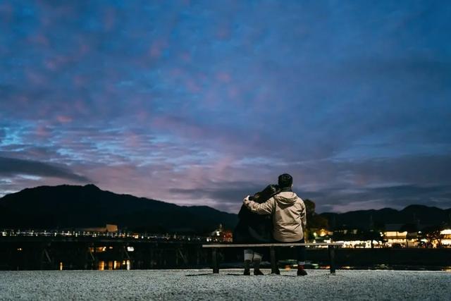 93年家庭主妇低欲望生活:4年不工作,穿10元衣服,每月花销1500