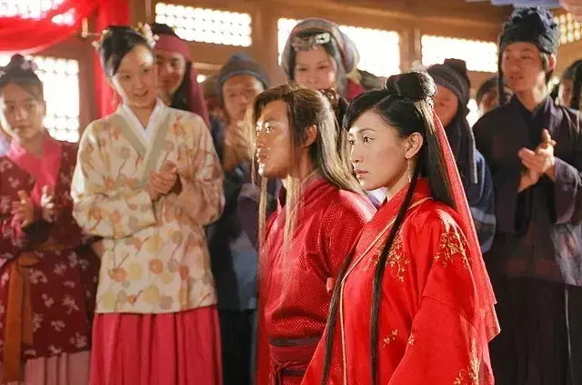 离巢多年!成为TVB在内地最红花旦,出道时因声音而备受质疑