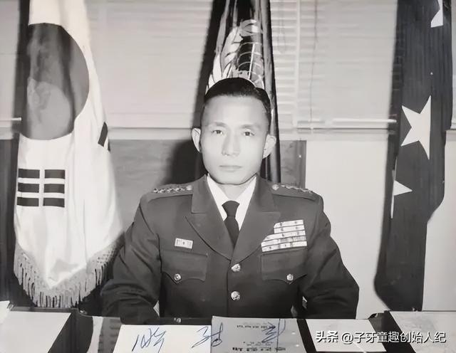 韩国“创业之神”李秉喆，从磨米场到三星，白手起家创财阀帝国