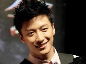 乔任梁真正的死因(乔任梁离世八年，除了关于“死亡真相”谣言，还留下了什么)