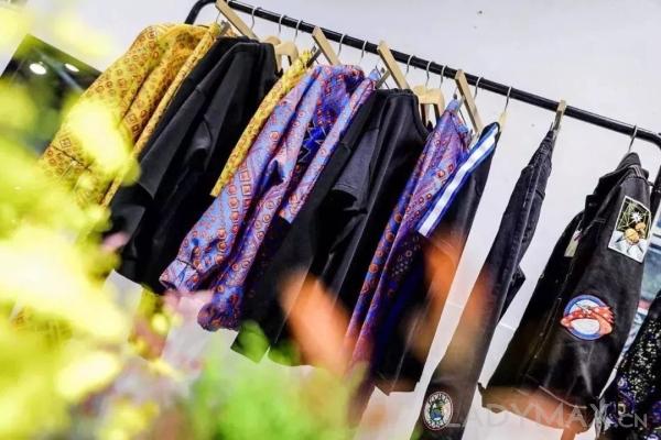 群雄逐鹿，showroom究竟是一门什么生意？