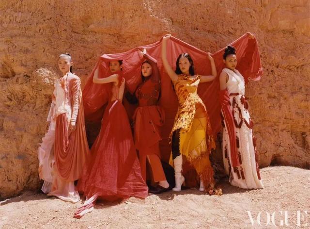 下一张登上VOGUE的新面孔,居然是ta?