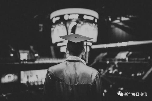 北大教授渠敬东：只想“赢”的教育，会让年轻人过早“夭折”