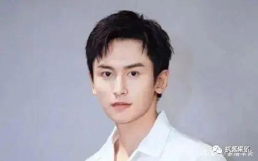 「2021.10.29」富二代进圈排名?张Z瀚的粉丝在洗白?陈小春的应采儿?邱晨和马薇薇近况?片酬是和咖位直接相关的吗?