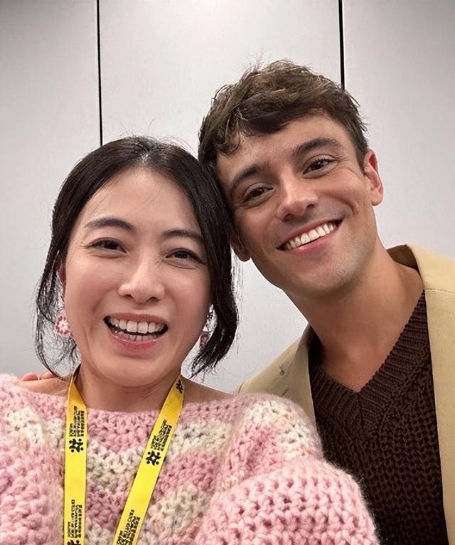 甘比好手段：钩织店打造贤妻良母人设，套牢刘銮雄独掌700亿家产