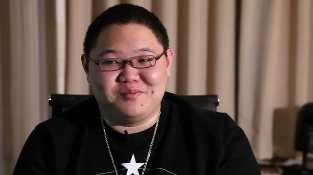 曾经的上单霸主，如今的直播骚猪，PDD精彩的职业生涯