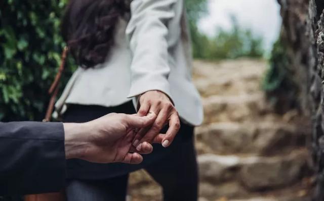 相见不如怀念,放不下的只有你自己