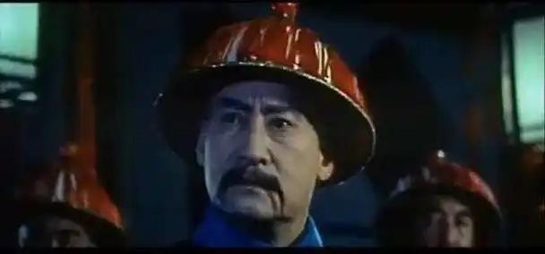 曼常在：祖为内务府大臣，姑为郑亲王儿媳，却死后不得入皇陵