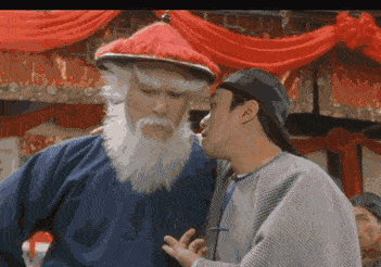 他被誉为“风月片”教父，拦截训练中的女兵，直言：我们结婚吧