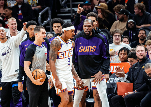 3年1.6亿顶薪，专心养伤，你们甩不掉我！三巨头豪门终于能解散了