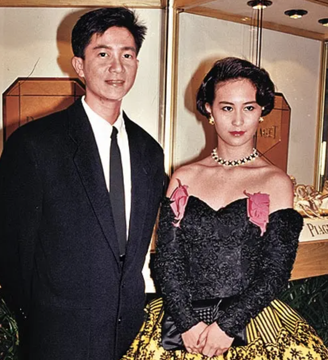 赌王和二太先后离世，被棒打鸳鸯的何超琼上热搜，豪门绝恋美强惨