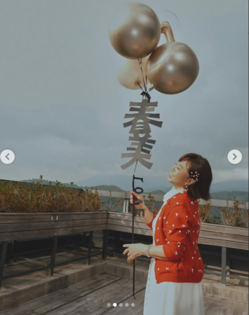 蔡依林办生日趴「母女3人罕同框」！亲姊解放短裙  网惊艳：根本3姊妹