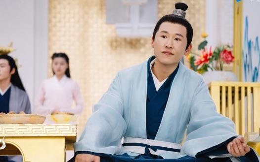 王群，为娶金鹰视后几乎被部队开除，婚后退居幕后成就天下第一嫂