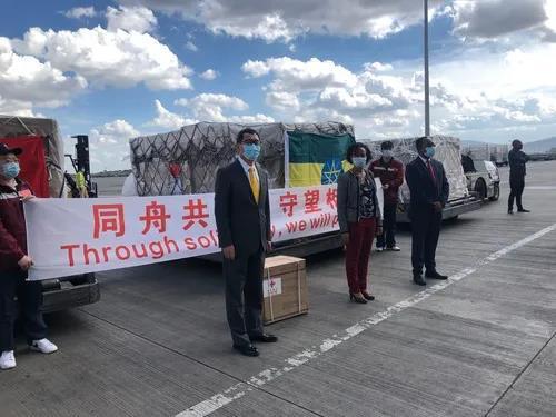 下一个疫情“震中”可能在这片13亿人口的大陆，中国紧急驰援