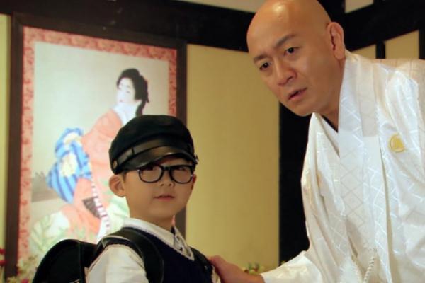 爱情公寓以真实身份客串的4大龙套,图4看不笑才怪