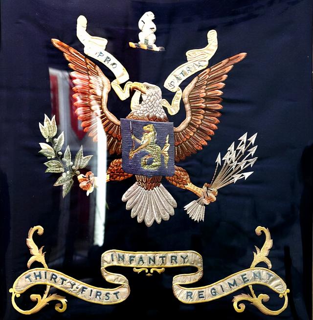 《长津湖》中雷公的原型，是一位山东人，亲手缴获美军北极熊团旗