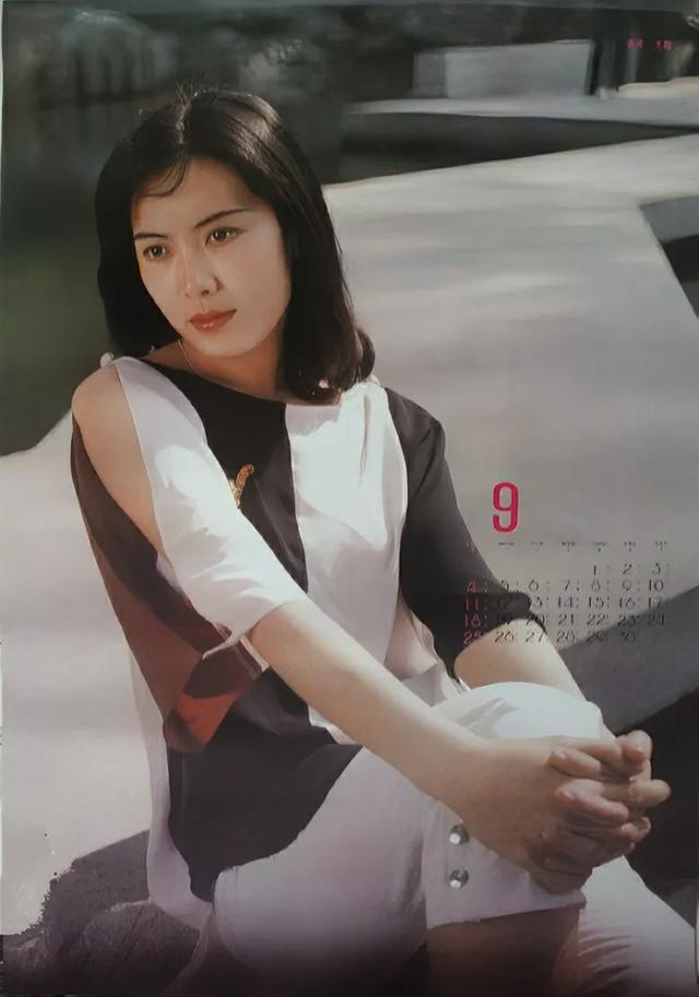 挂历欣赏（459）——1988年影视红星