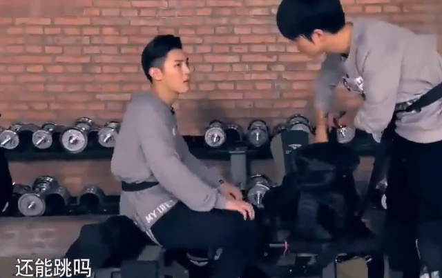 25岁出道，28岁爆红，短短三年时间，肖战如何从素人到顶流？